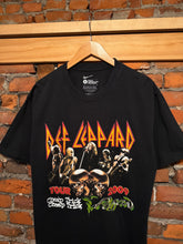 Load image into Gallery viewer, 2009 Def Leppard Cheap Trick and Poison Concert Shirt (L)
