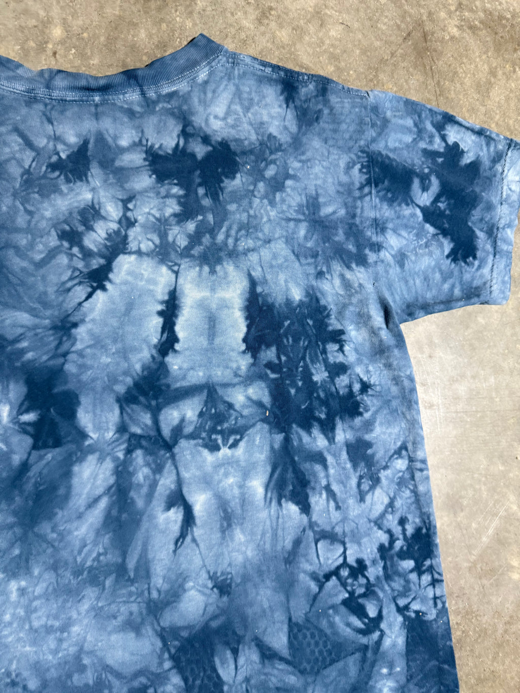 Vintage 2003 The Mountain Bear Tie Dye Shirt (M)