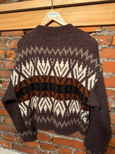 Load image into Gallery viewer, Vintage Benetton Shetland Wool Pattern Sweater (WM)
