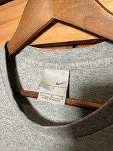 Load image into Gallery viewer, Vintage Y2K Nike Gray T-Shirt (L)
