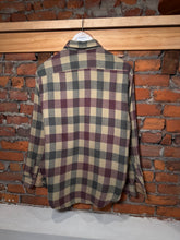 Load image into Gallery viewer, Vintage Current Seen Tan Flannel Shirt (L)
