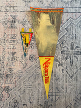 Load image into Gallery viewer, Lot of 2 Vintage Pennants - Niagara Falls and Connecticut
