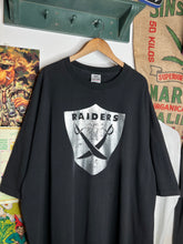 Load image into Gallery viewer, Vintage Big LA Raiders Tee (7XL)
