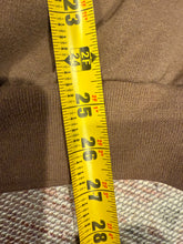 Load image into Gallery viewer, Vintage Artisans Brown Cut Collar Crewneck (M)
