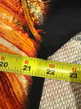 Load image into Gallery viewer, Vintage 90s Lion Big Print Tee (L)
