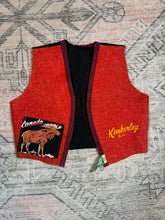 Load image into Gallery viewer, True Vintage Kimberly Canada Pennant Vest (Youth)
