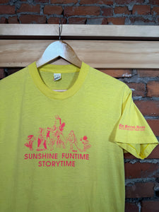 Vintage 80s Sunshine Funtime Storytime Shirt (M)