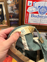 Load image into Gallery viewer, Vintage Clearwater Beach Strap Hat
