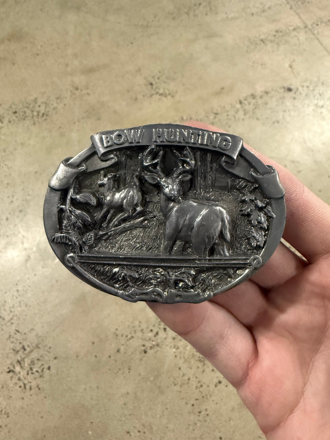Vintage Bow Hunting Belt Buckle