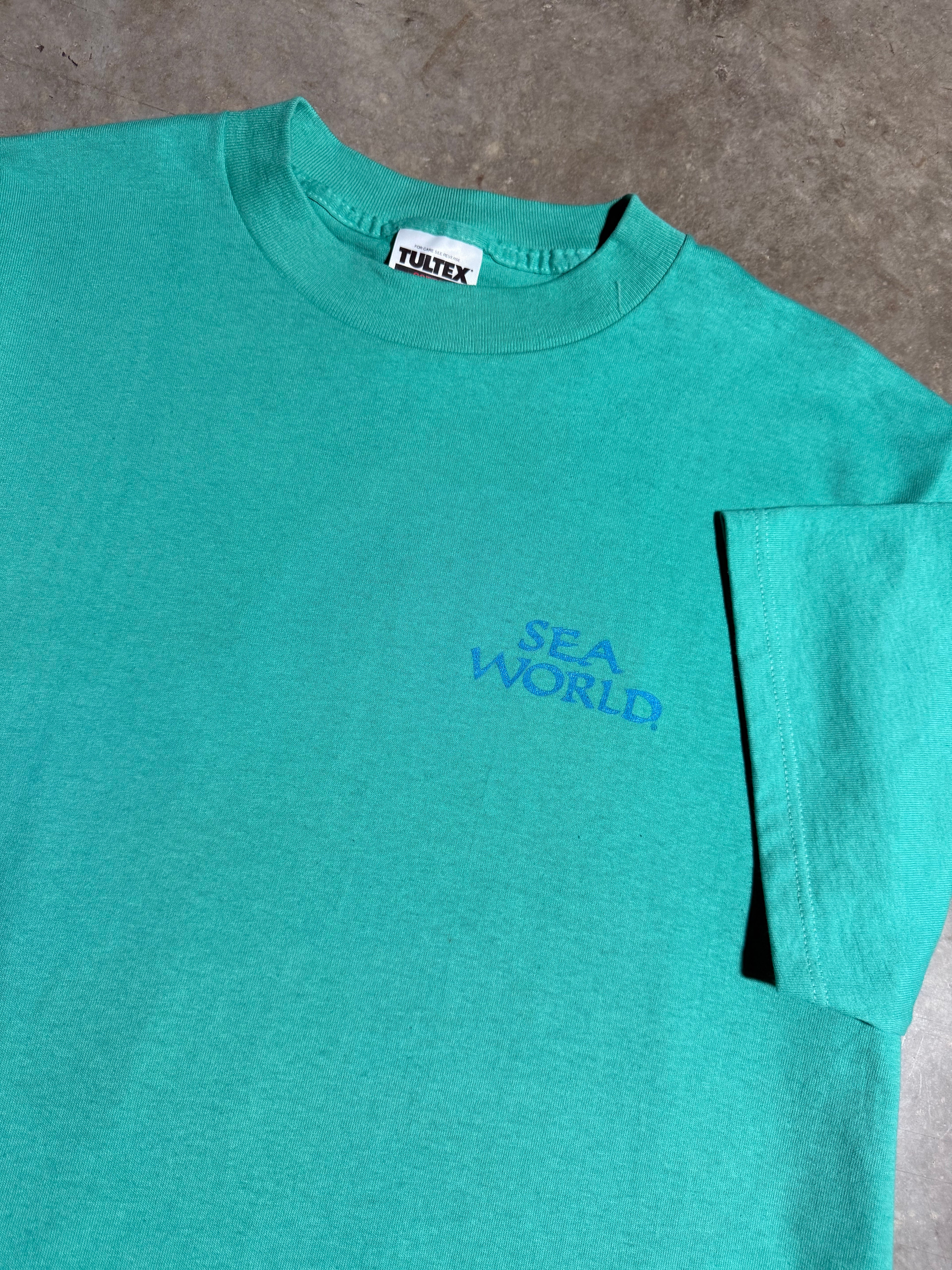 Vintage 90s Sea World Polar Bear Double Sided Shirt (L)