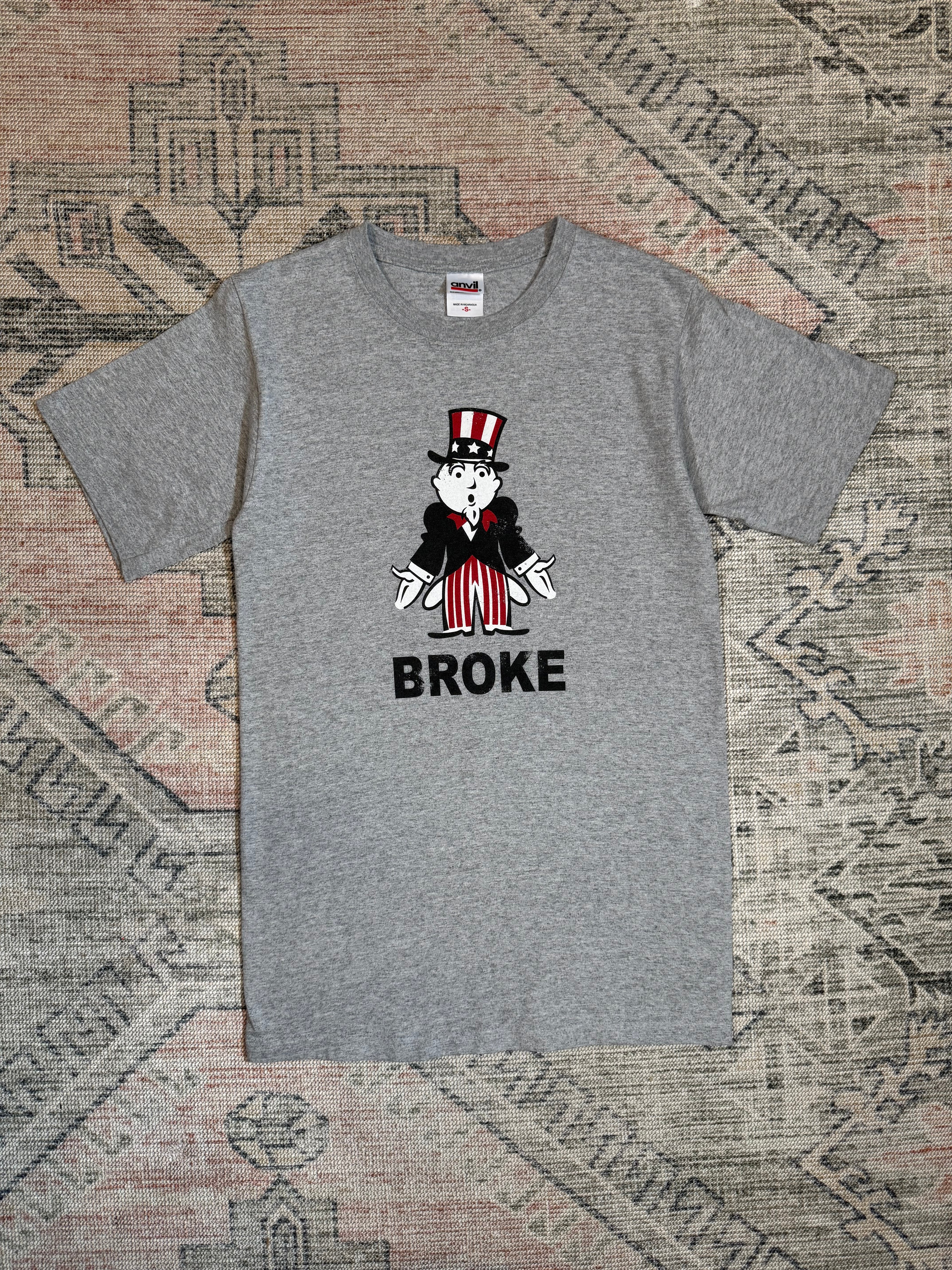 Early 2000s Monopoly Man Broke T-Shirt (WS)