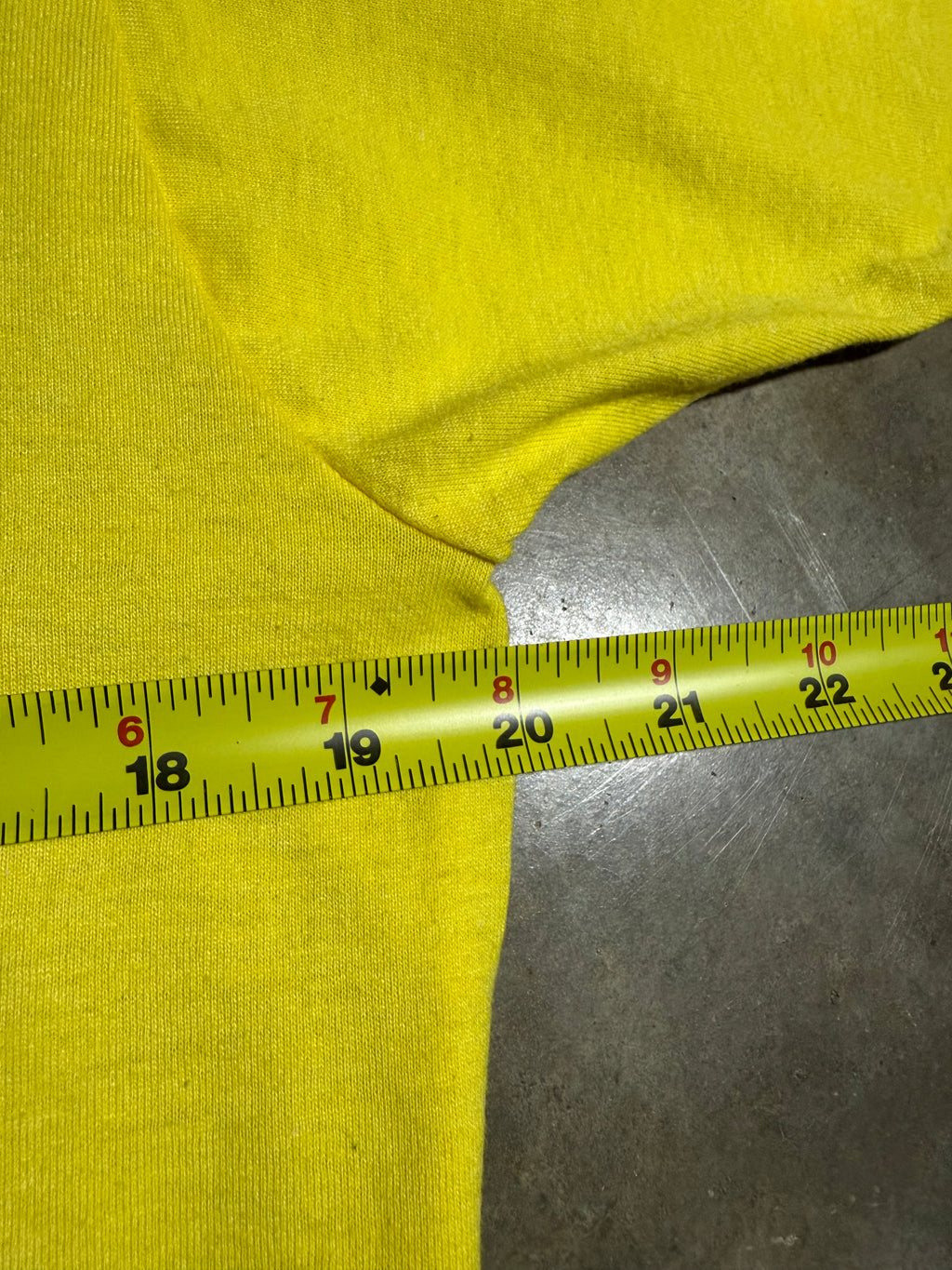 Vintage Early 90s Saronno Alcohol T-Shirt (M/L)