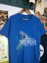 Load image into Gallery viewer, Vintage Minnesota Timberwolves Tee (M)
