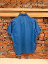 Load image into Gallery viewer, True Vintage Grants Menswear Blue Loop Collar Button Up Shirt (M)
