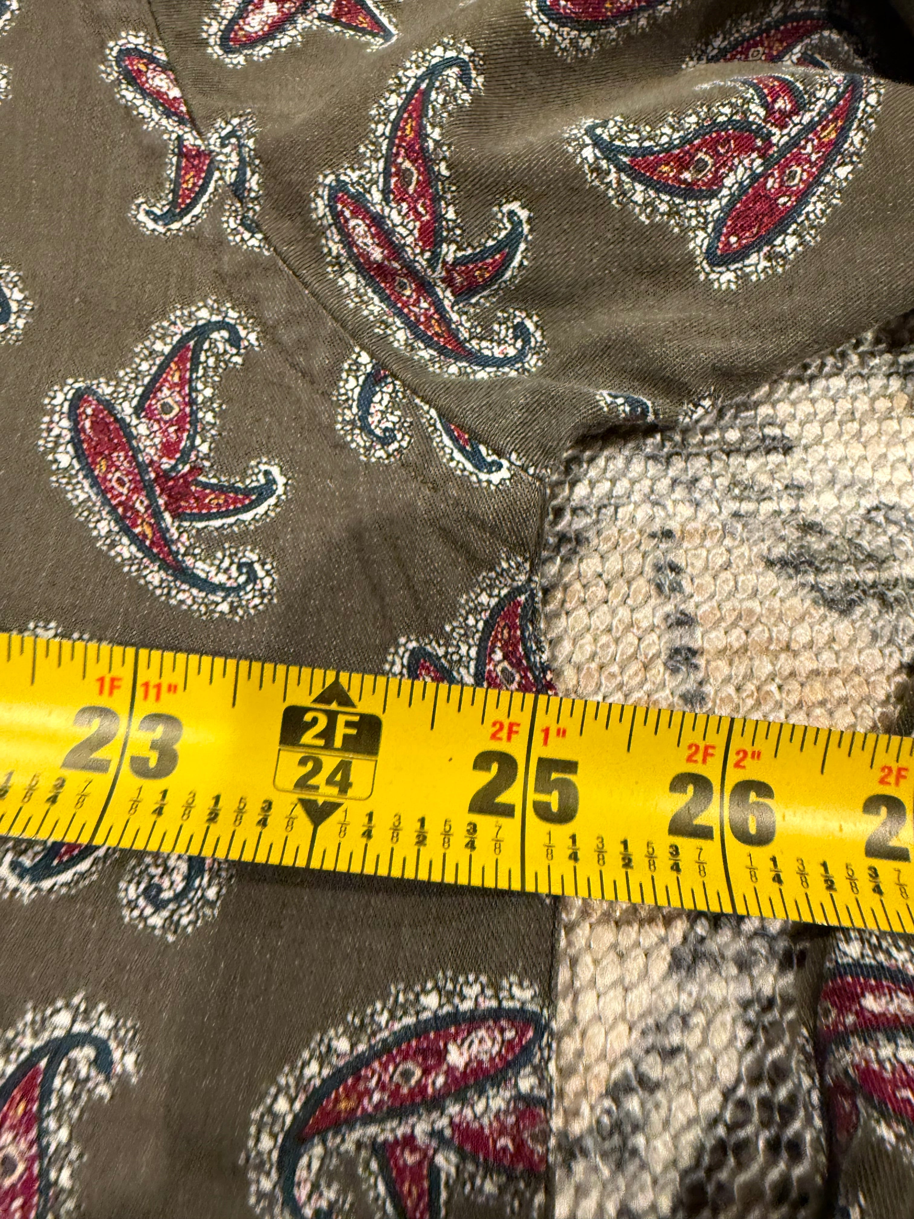 Vintage Trader Bay Paisley Button Up Shirt (L)