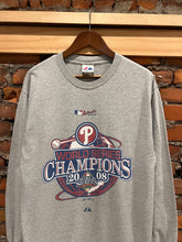 Load image into Gallery viewer, 2000s Philadelphia Phillies Longsleeve (L)
