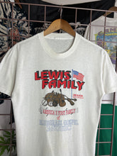 Load image into Gallery viewer, Vintage Lewis Family Bluegrass Gospel Country Music Tee (M)
