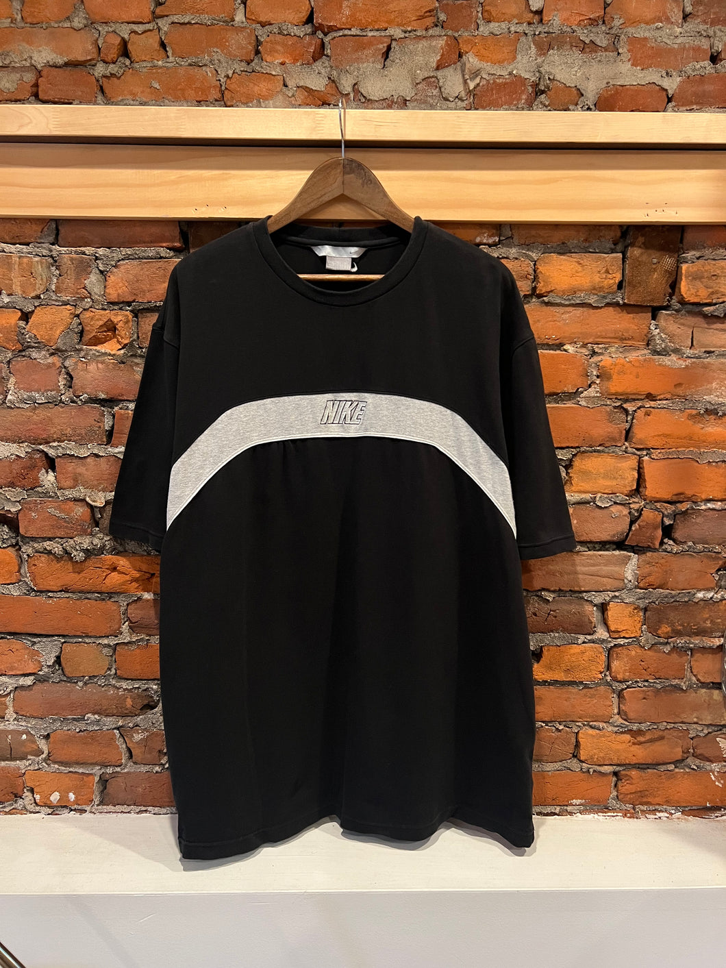 Vintage Y2K Nike Black Tee (2XL)