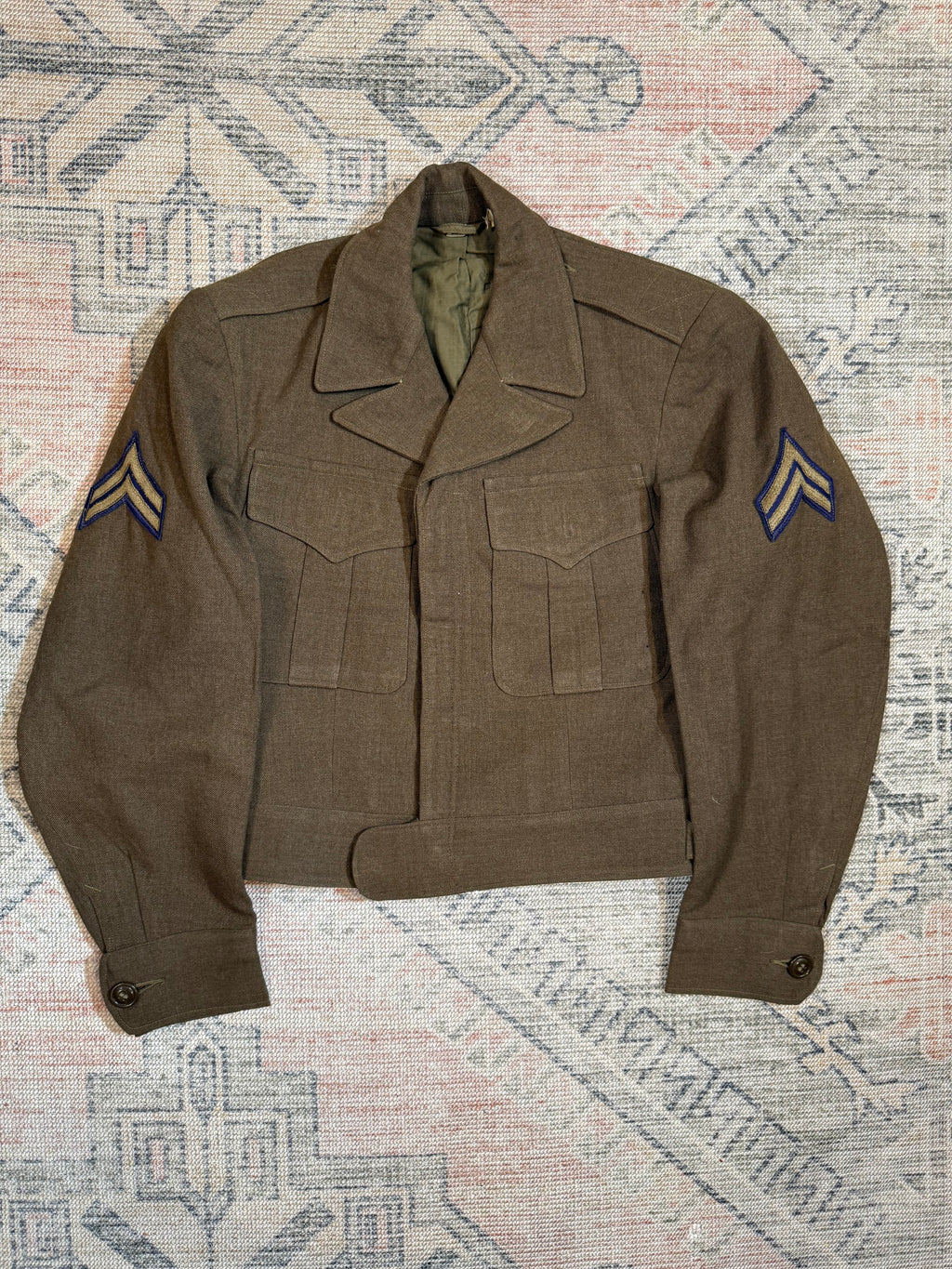 Vintage Wool Military Jacket (32R See Measurements)