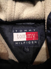 Load image into Gallery viewer, Vintage Tommy Hilfiger Pullover Fleece Jacket(L)
