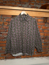 Load image into Gallery viewer, Vintage Trader Bay Paisley Button Up Shirt (L)
