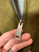 Load image into Gallery viewer, Vintage 1950s Suede DuPont Quilon Jacket (M)
