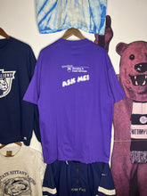 Load image into Gallery viewer, Vintage On Campus at Penn State Tee (XL)
