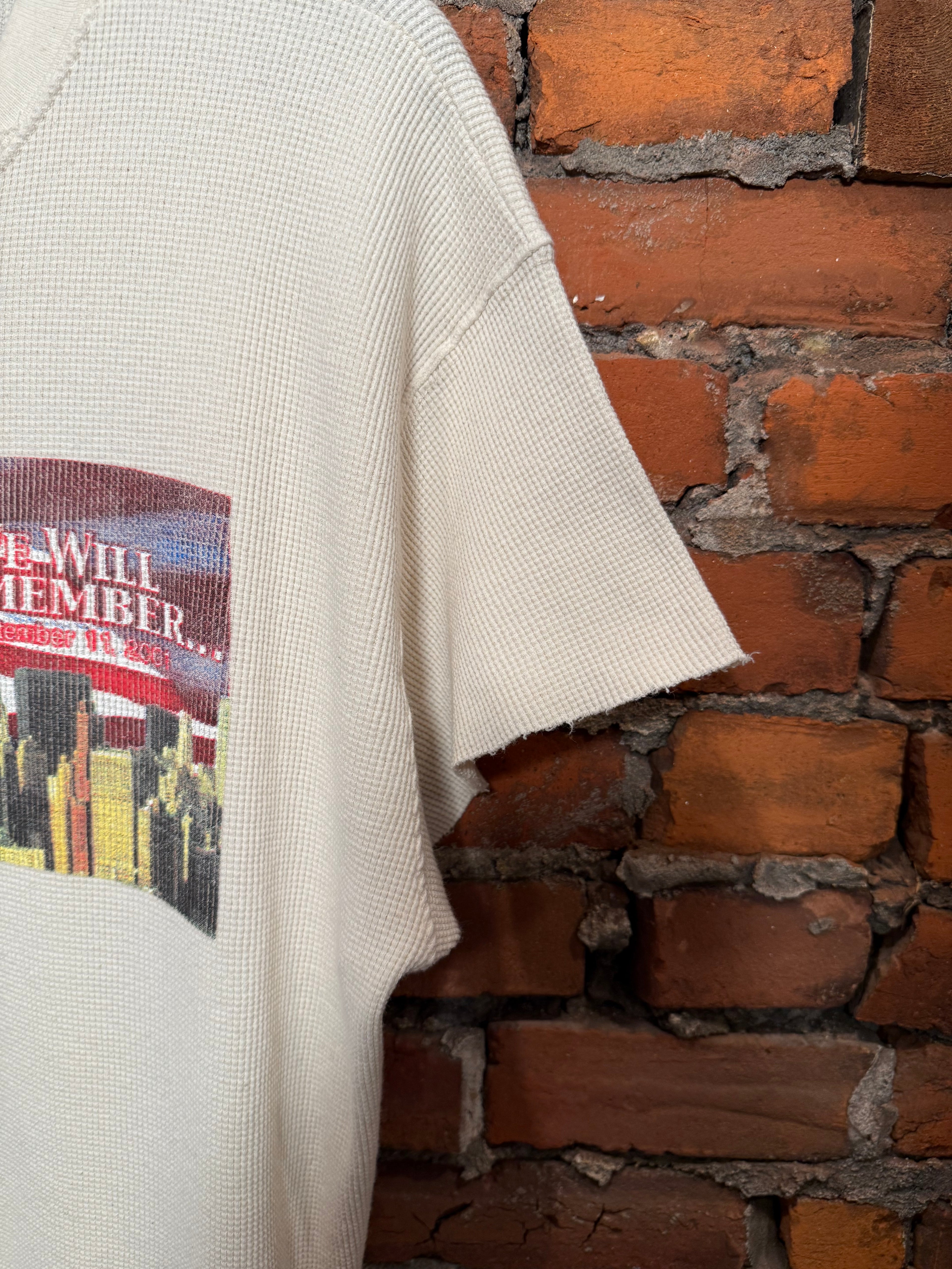 Vintage We Will Remember 9/11 Thermal Cutoff T-Shirt (L)