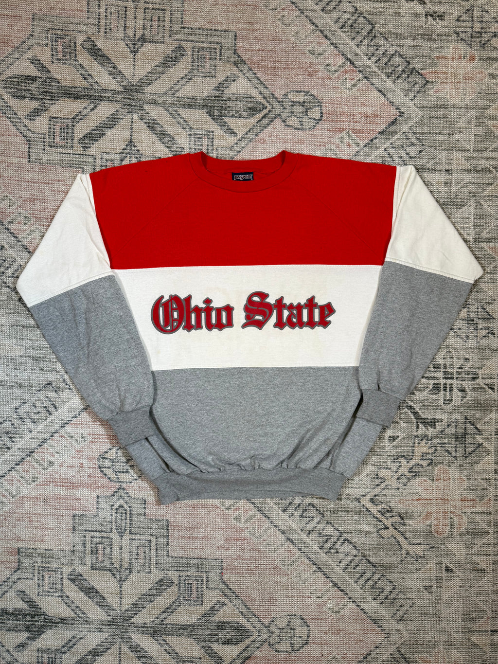 Vintage 80s Ohio State Old English Font Sweatshirt (XL)