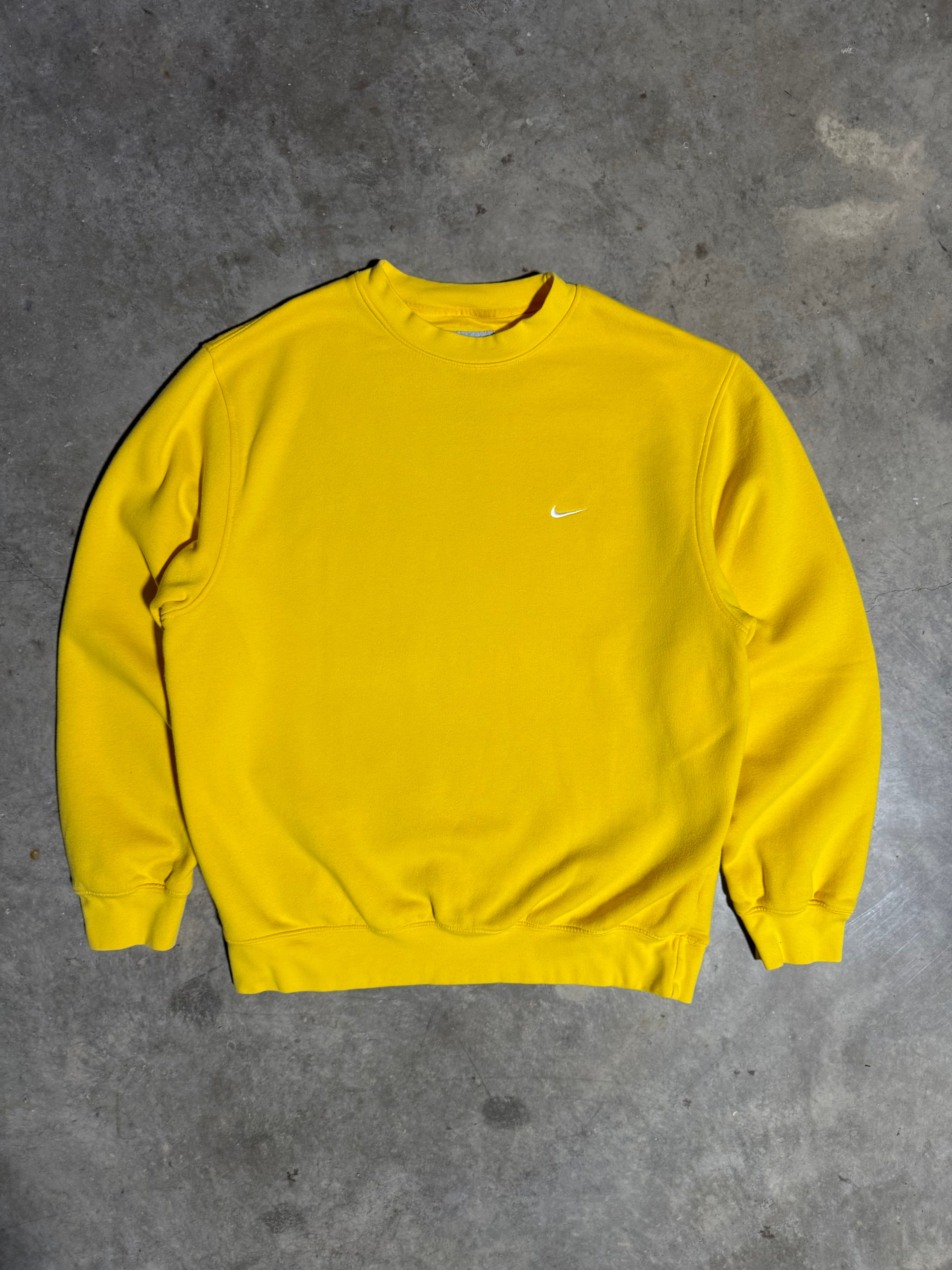Vintage Y2K Yellow Nike Crewneck (L)