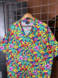 Vintage Floral Button Down Shirt (XL)