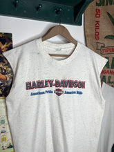 Load image into Gallery viewer, Vintage 1999 Harley Davidson Harrisburg Cutoff Tee (XL)
