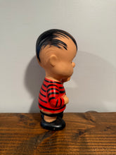 Load image into Gallery viewer, Vintage Linus Peanuts Toy
