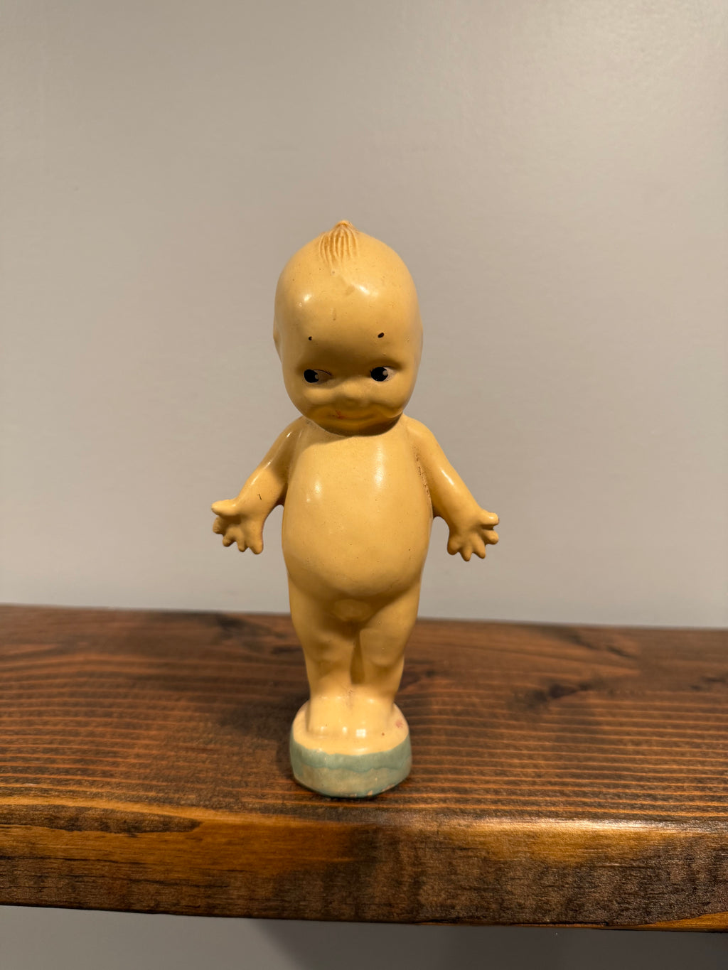 Vintage Antique Kewpie Powder Dispenser