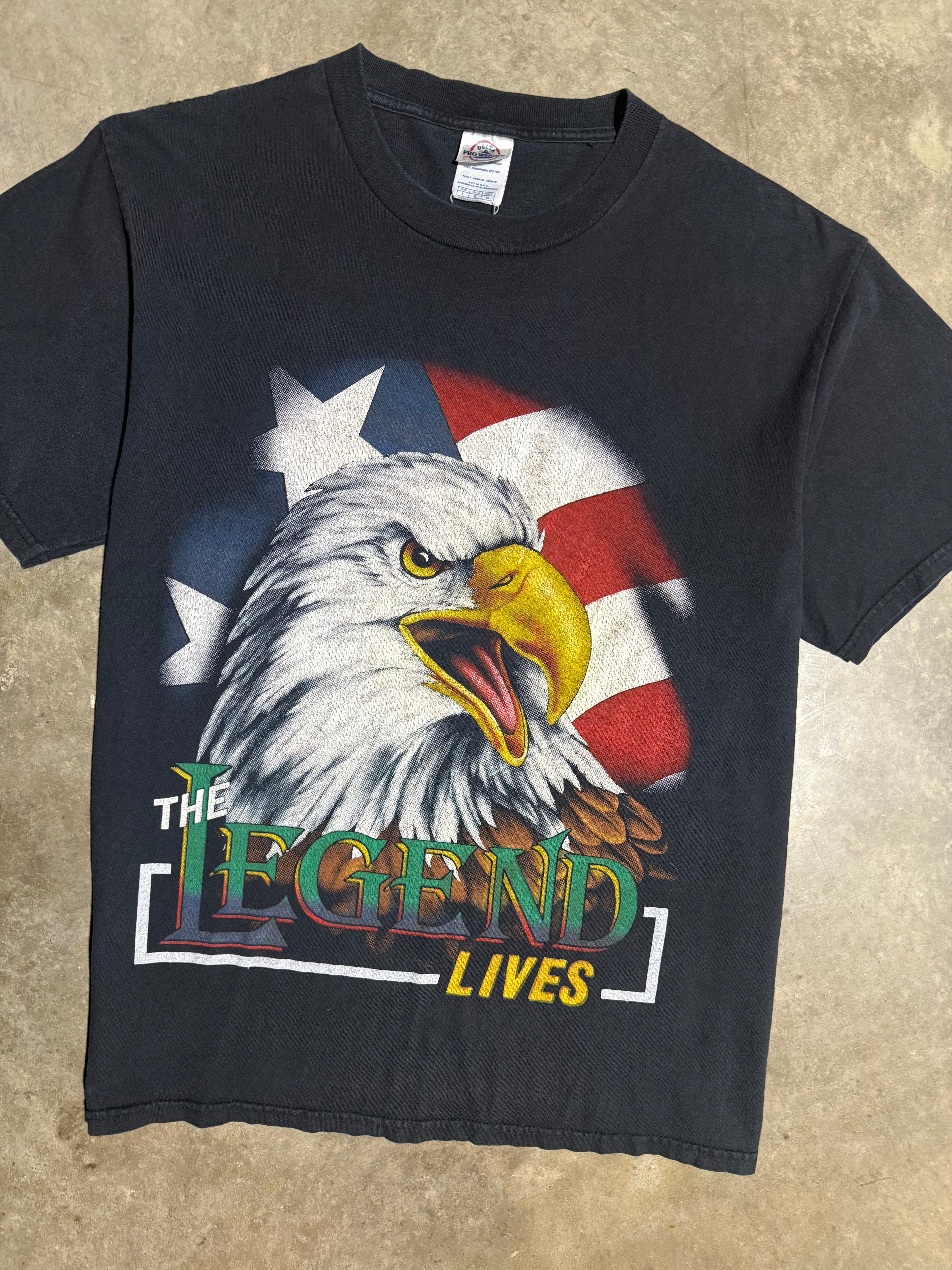 2000s The Legend Lives Bald Eagle Tee (L)