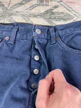 Load image into Gallery viewer, Vintage 90s Levi’s 505 Blue Button Fly Jeans (29x36)
