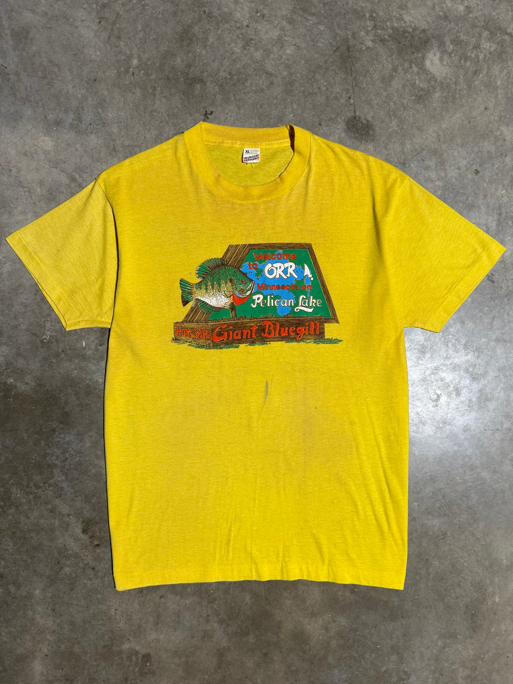 Vintage 1989 Giant Blue Gill Pelican Lake Double Sided Tee (L)