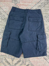 Load image into Gallery viewer, Y2K Old Navy Cargo Shorts (Womens 29)
