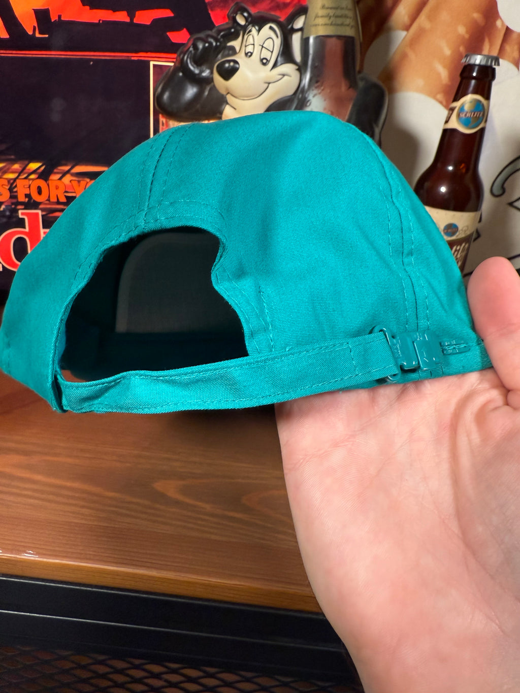Vintage Illina Zipper Strap Hat