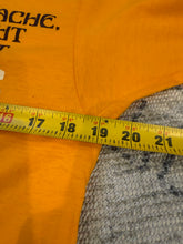 Load image into Gallery viewer, Vintage Early 90s Castaways Casino T-Shirt (M)
