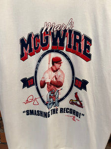 Vintage 1996 Mark McGwire T-Shirt (L/XL)