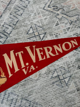 Load image into Gallery viewer, Vintage 50s/60s Washington’s Mansion Mt Vernon Pennant (29inch)
