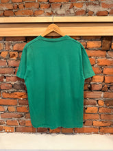 Load image into Gallery viewer, Vintage 90s Philadelphia Eagles Tee (L)
