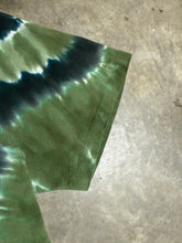 Load image into Gallery viewer, Vintage 90s Marines Tie Dye Shirt (L)
