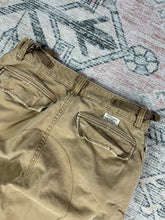 Load image into Gallery viewer, Vintage Gap Cargo Pants(30x31.5)
