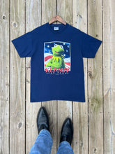 Load image into Gallery viewer, Vintage 2002 Kermit The Frog American Collection Tee (M)
