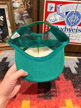 Load image into Gallery viewer, Vintage 80s Pennsylvania America Starts Here Trucker
