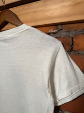 Load image into Gallery viewer, Vintage 70s Frog Don’t Touch My Fly Baby Tee (WS)
