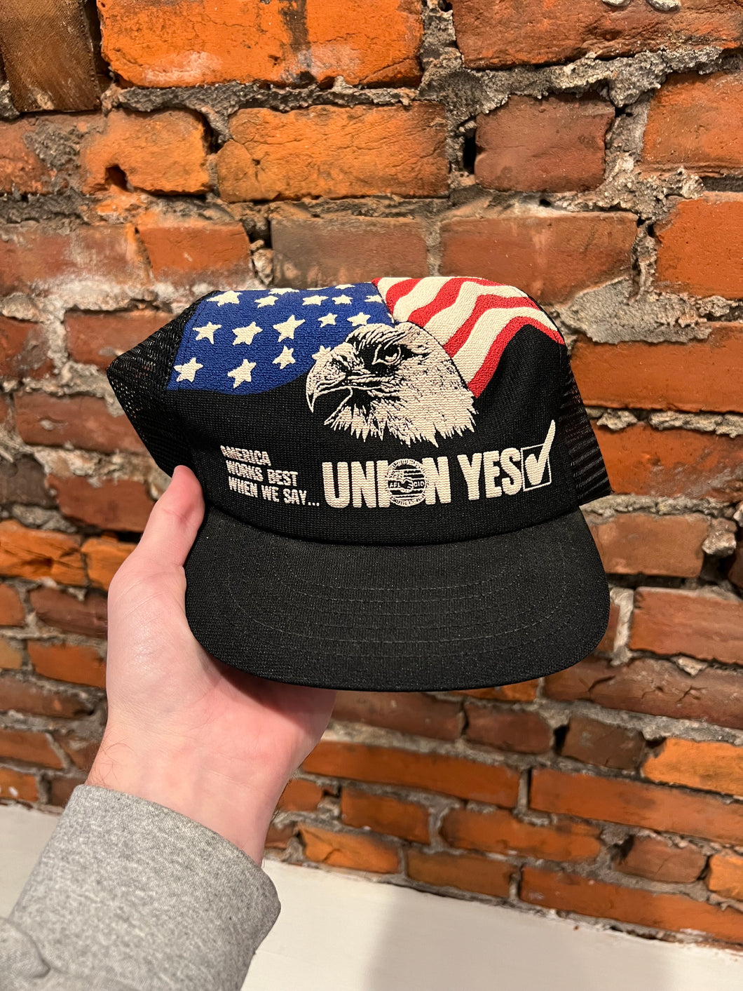 Vintage 80s Union Yes American Flag Trucker Hat