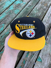 Load image into Gallery viewer, Vintage Pittsburgh Steelers SnapBack Hat
